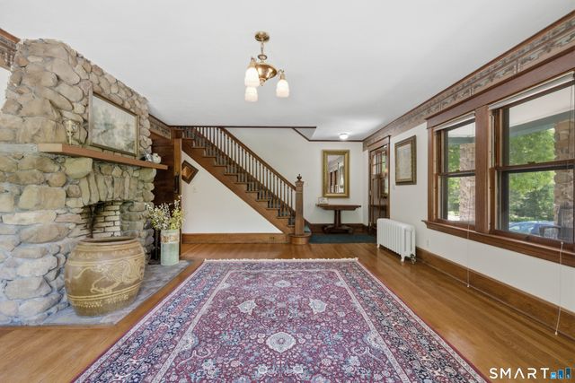 2 Quarry Road, Simsbury, CT 06070