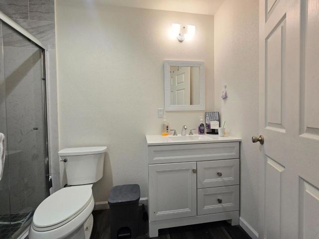 11 Lindbergh Street, San Mateo, CA 94401