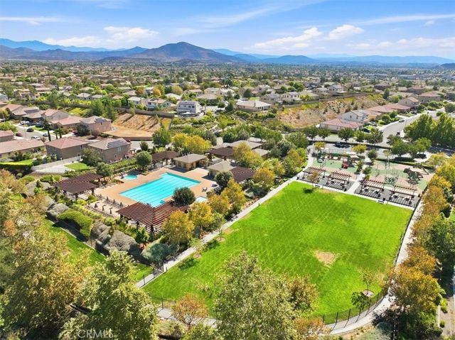 34806 Garden Trellis, Murrieta, CA 92563