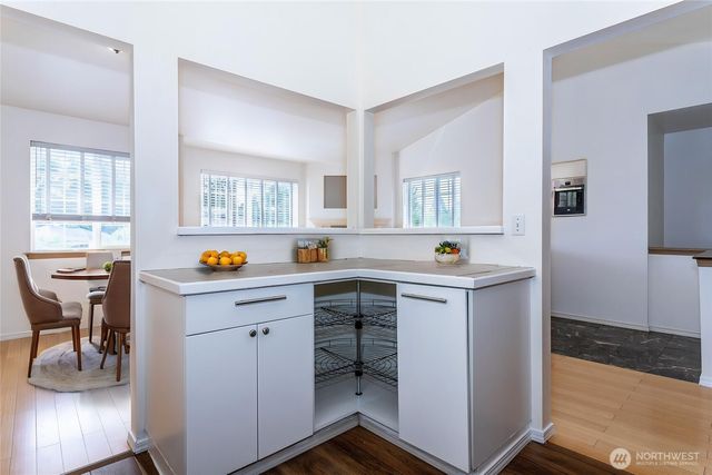 11850 44th Place S, Tukwila, WA 98178