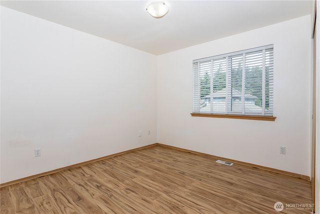 11850 44th Place S, Tukwila, WA 98178