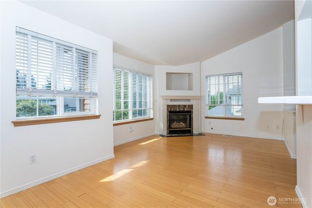 11850 44th Place S, Tukwila, WA 98178