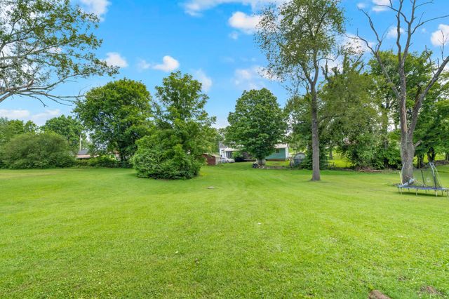 117 Whiteside St, Shelbyville, TN 37160