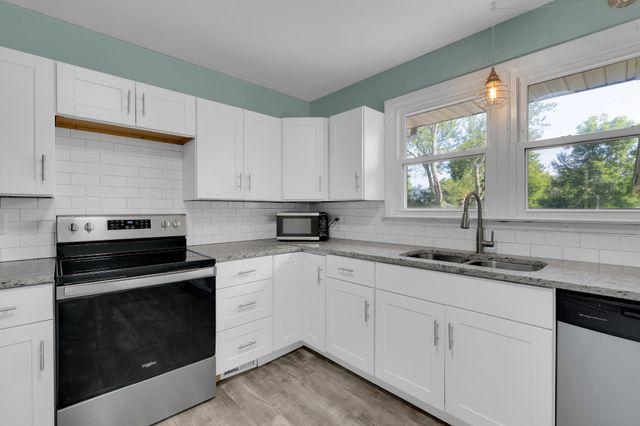 117 Whiteside St, Shelbyville, TN 37160