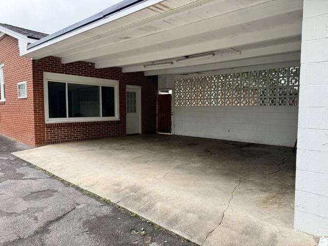 117 Whiteside St, Shelbyville, TN 37160