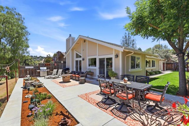 16989 Sara Jane Lane, Morgan Hill, CA 95037