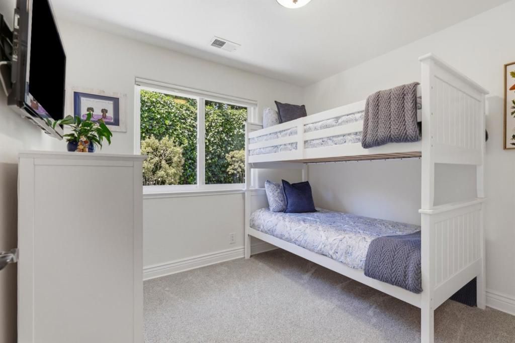 Image 22 of property listing at 16989 Sara Jane Lane, Morgan Hill, CA 95037
