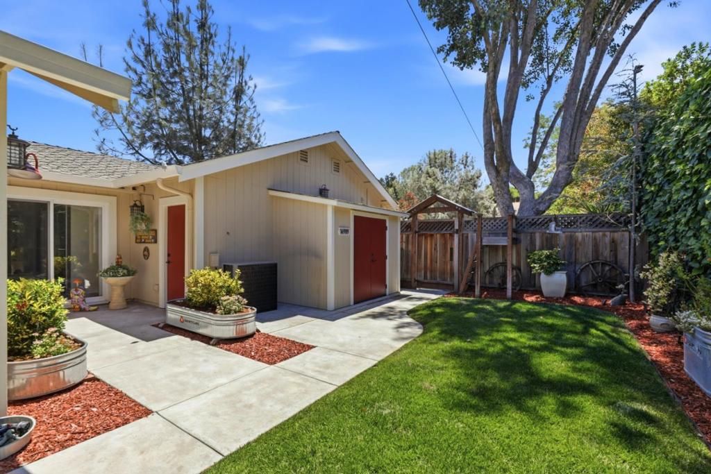 Image 33 of property listing at 16989 Sara Jane Lane, Morgan Hill, CA 95037