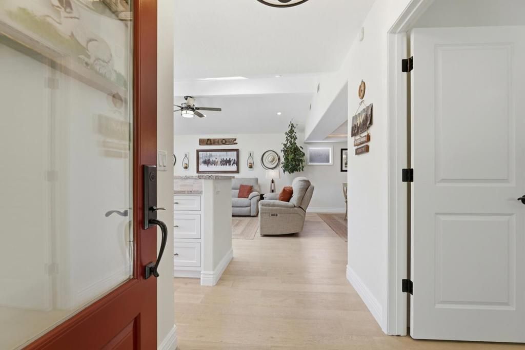 Image 7 of property listing at 16989 Sara Jane Lane, Morgan Hill, CA 95037