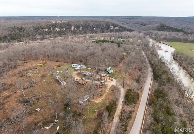 21303 Teardrop Road, Devils Elbow, MO 65457