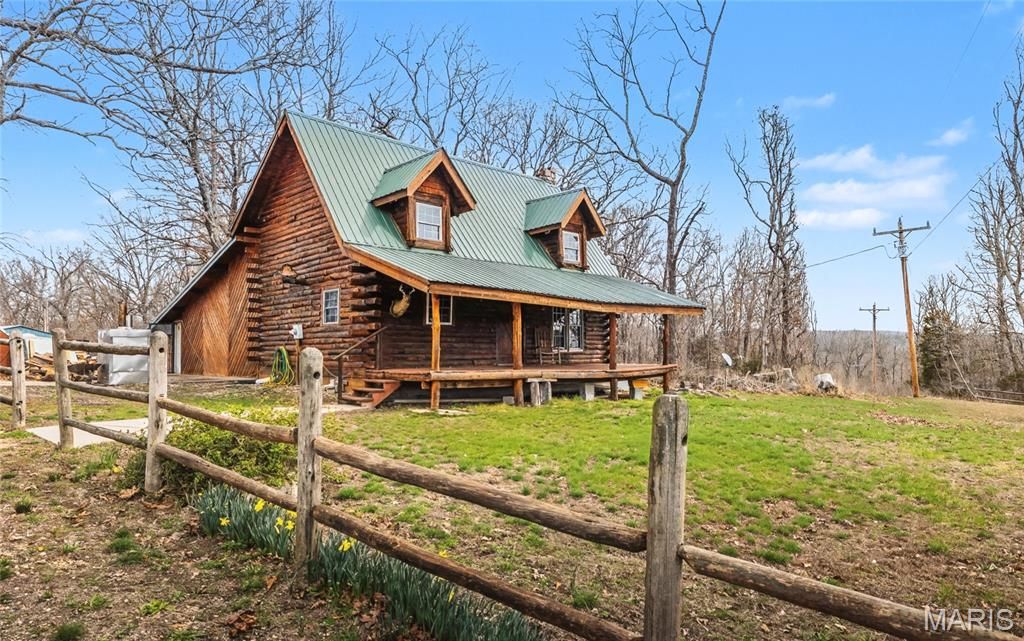 21303 Teardrop Road, Devils Elbow, MO 65457