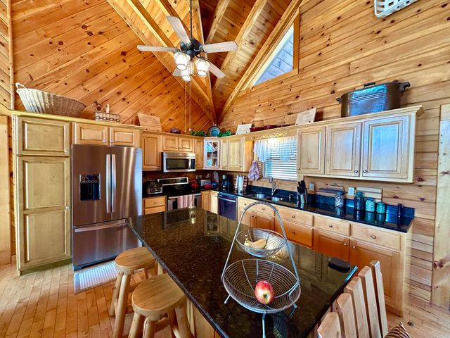 1019 Bridge Hollow Road, Somerset, KY 42503