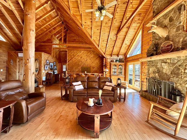 1019 Bridge Hollow Road, Somerset, KY 42503