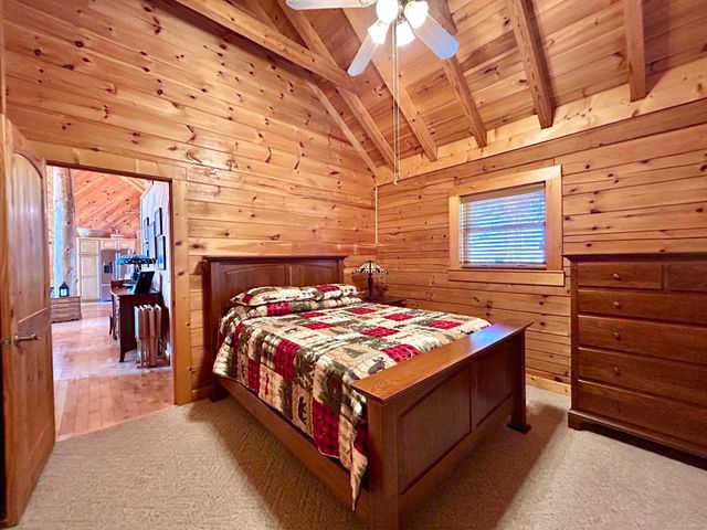1019 Bridge Hollow Road, Somerset, KY 42503