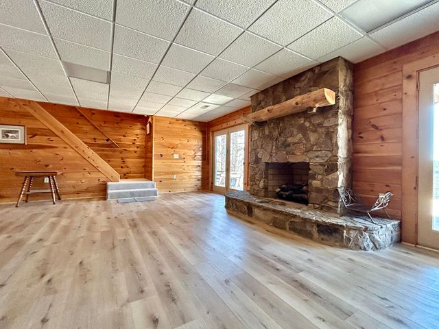1019 Bridge Hollow Road, Somerset, KY 42503