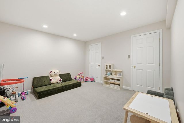 7319 WESTMORE DR, Springfield, VA 22150