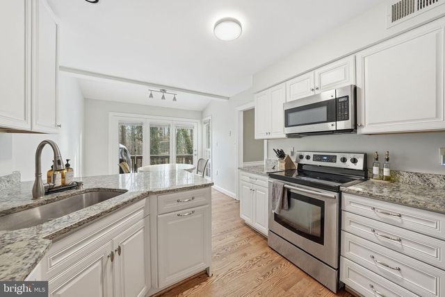 7319 WESTMORE DR, Springfield, VA 22150