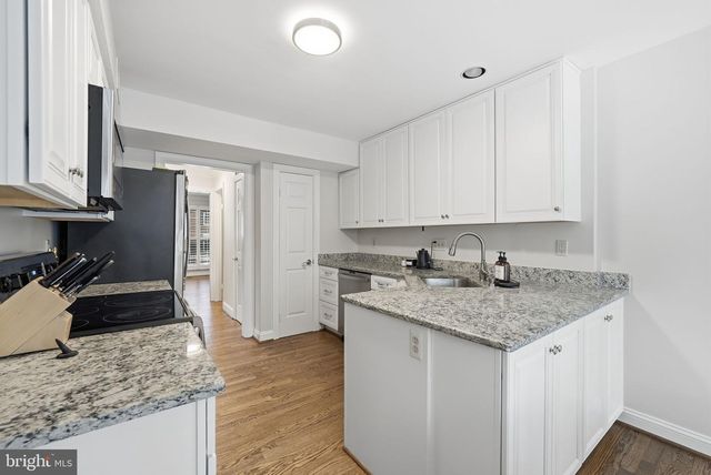 7319 WESTMORE DR, Springfield, VA 22150