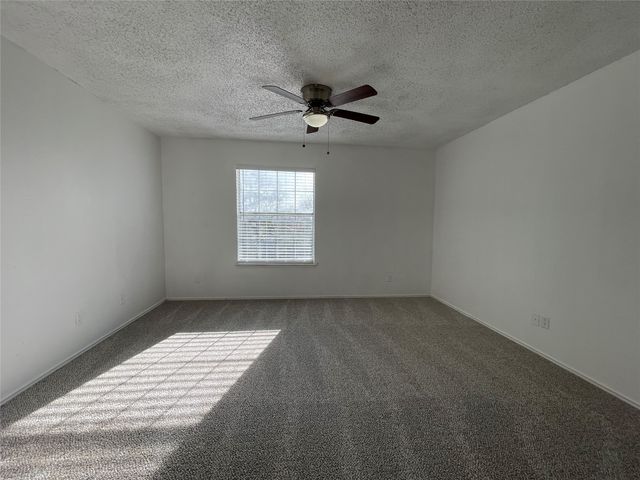 1404 Shufford Street, Irving, TX 75060