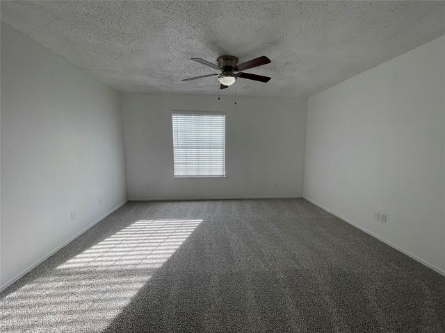 1404 Shufford Street, Irving, TX 75060