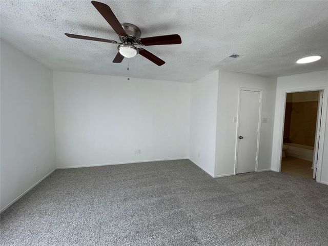 1404 Shufford Street, Irving, TX 75060