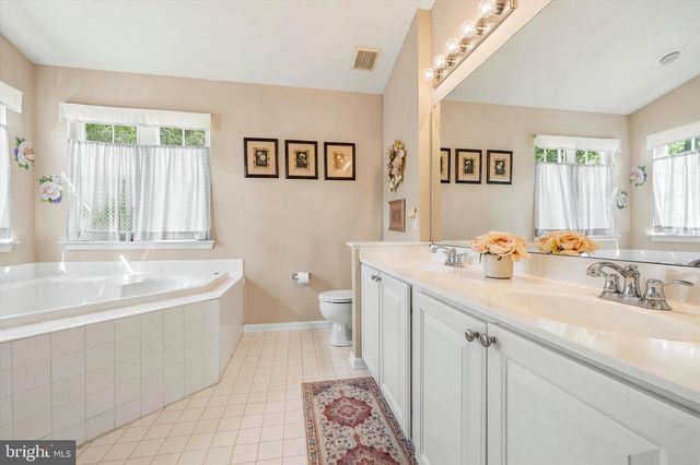 1403 APPLE BLOSSOM WAY, Philadelphia, PA 19111