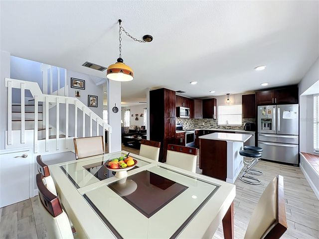 1109 CHAMBORD COURT, Orlando, FL 32825