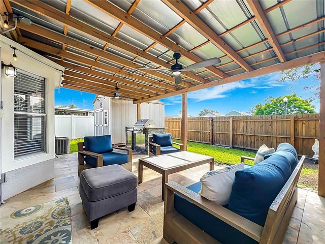 1109 CHAMBORD COURT, Orlando, FL 32825