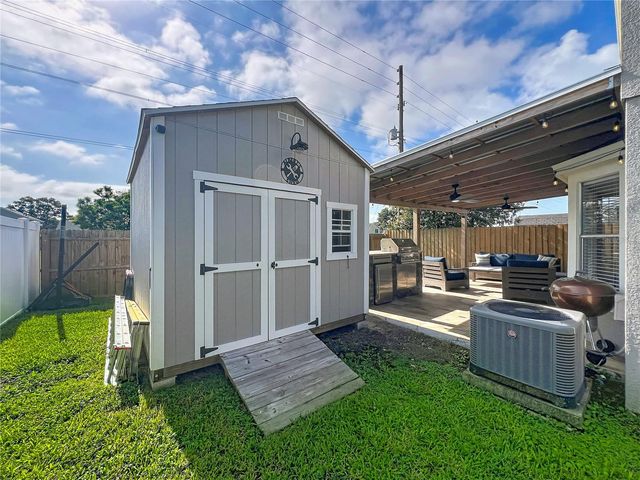1109 CHAMBORD COURT, Orlando, FL 32825