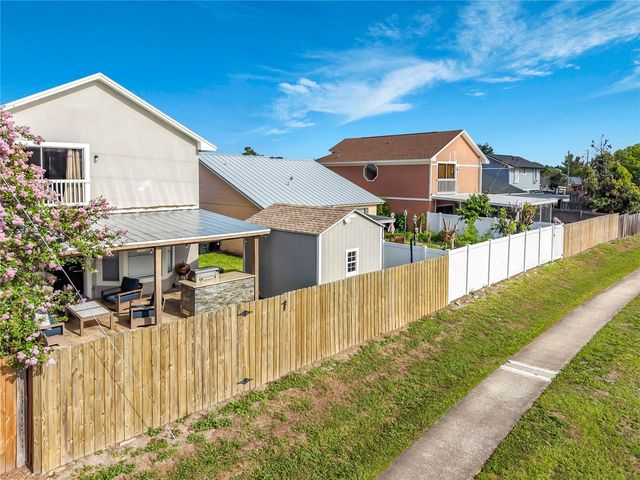 1109 CHAMBORD COURT, Orlando, FL 32825