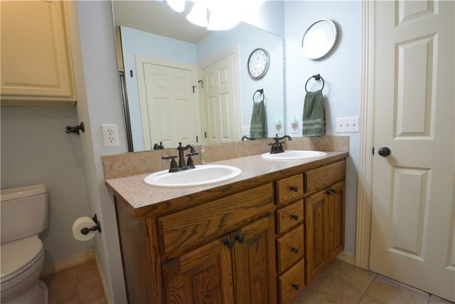 704 McClure Avenue, Lowell, AR 72745