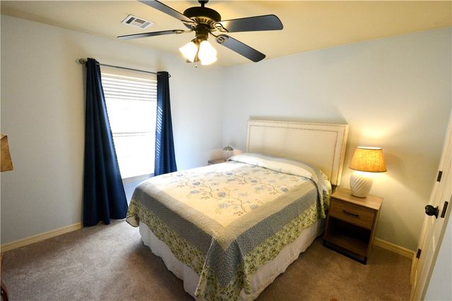 704 McClure Avenue, Lowell, AR 72745