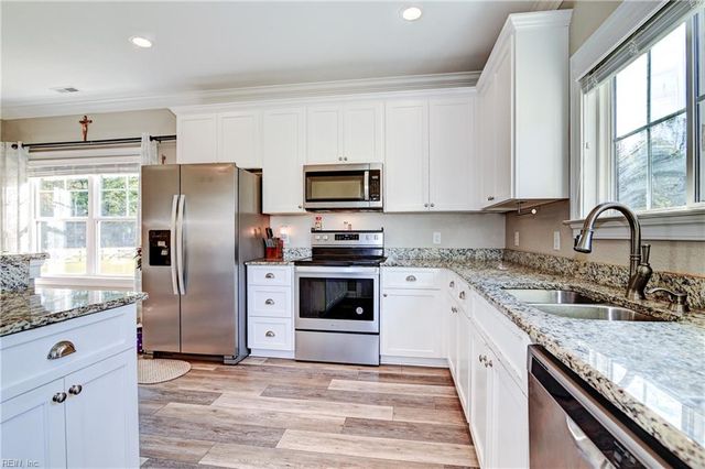 1925 Copeland RD, Suffolk, VA 23434