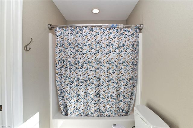 1925 Copeland RD, Suffolk, VA 23434