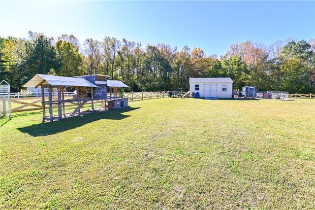 1925 Copeland RD, Suffolk, VA 23434