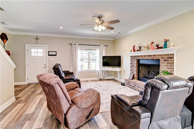 1925 Copeland RD, Suffolk, VA 23434