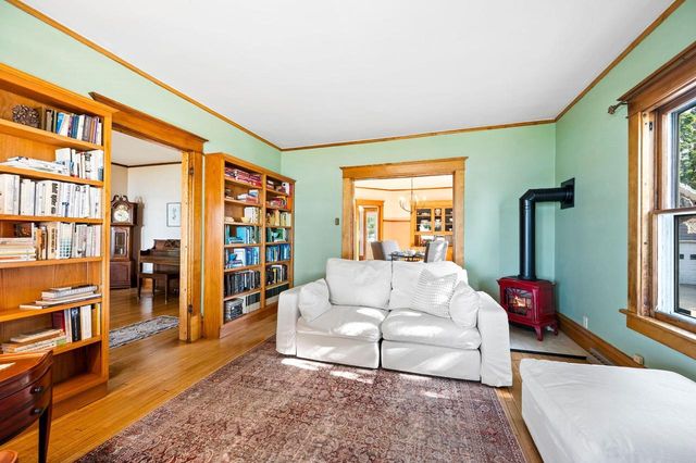 936 MEMORIAL DRIVE, Sturgeon Bay, WI 54235