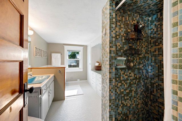 936 MEMORIAL DRIVE, Sturgeon Bay, WI 54235