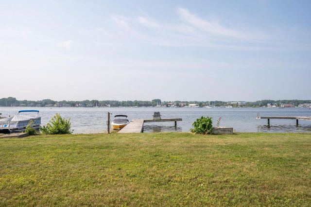 936 MEMORIAL DRIVE, Sturgeon Bay, WI 54235