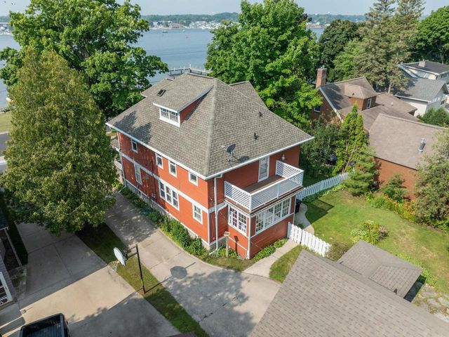 936 MEMORIAL DRIVE, Sturgeon Bay, WI 54235