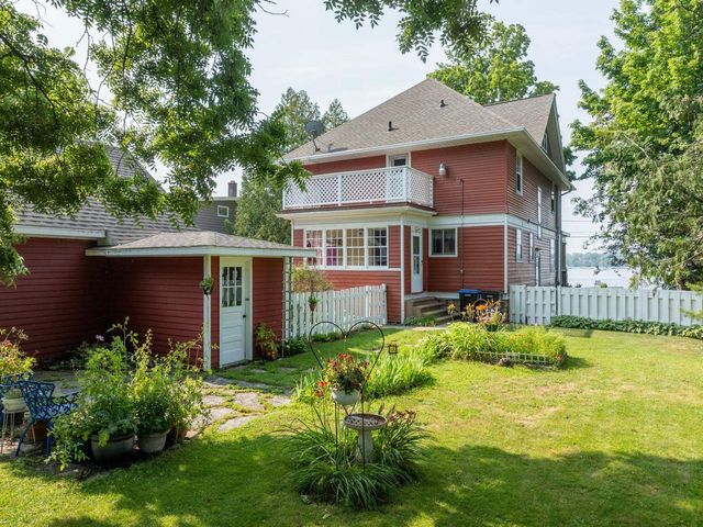 936 MEMORIAL DRIVE, Sturgeon Bay, WI 54235