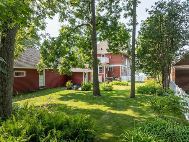 936 MEMORIAL DRIVE, Sturgeon Bay, WI 54235