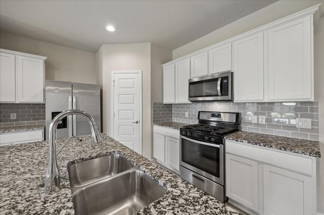 5515 Russett Bay Court, Richmond, TX 77407