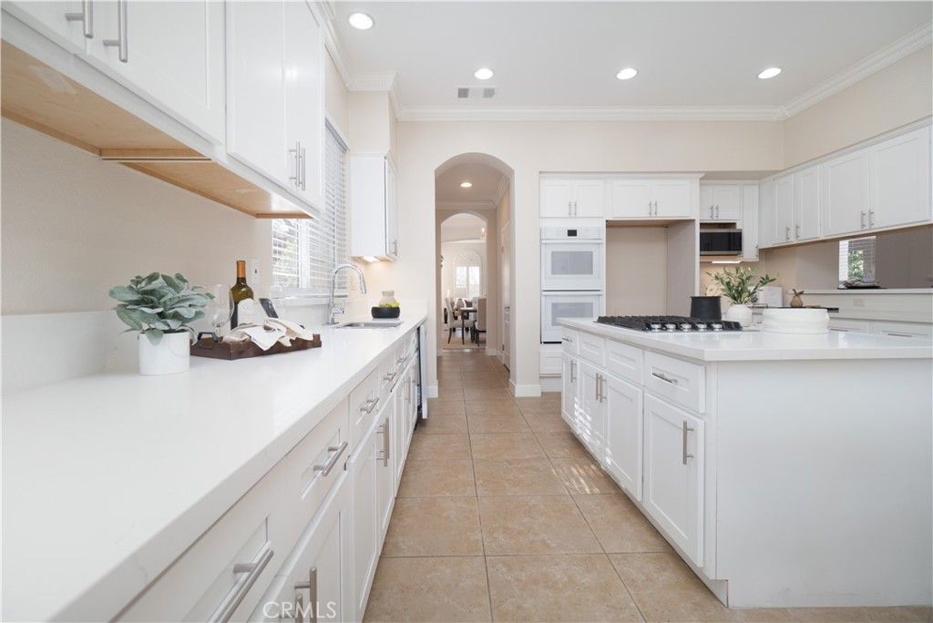 Image 22 of property listing at 495 Ruth, Corona, CA 92879