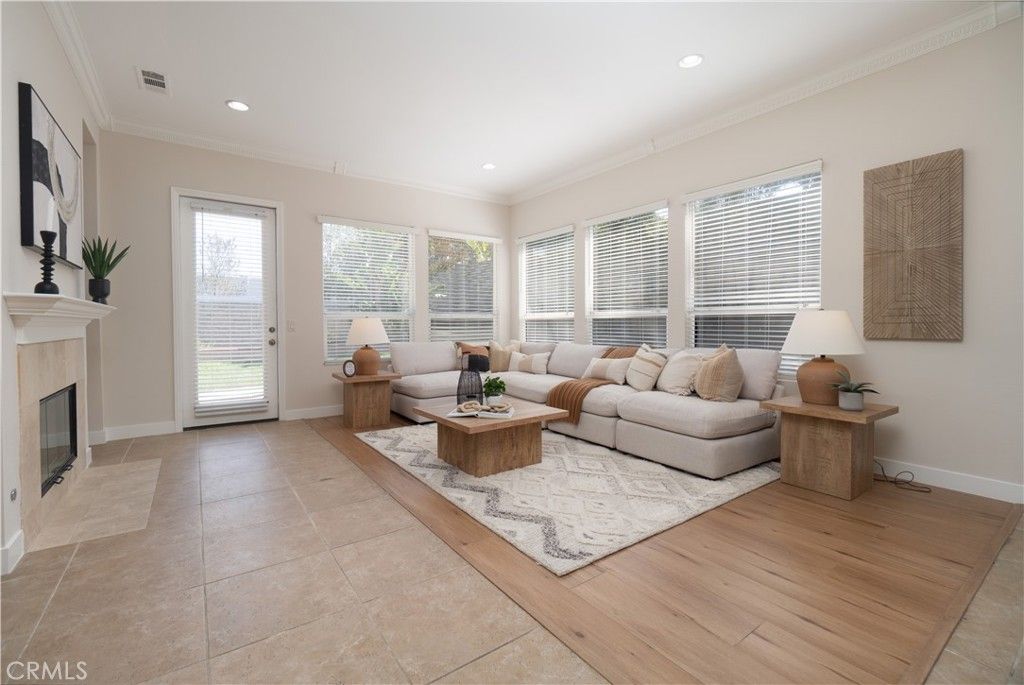 Image 24 of property listing at 495 Ruth, Corona, CA 92879