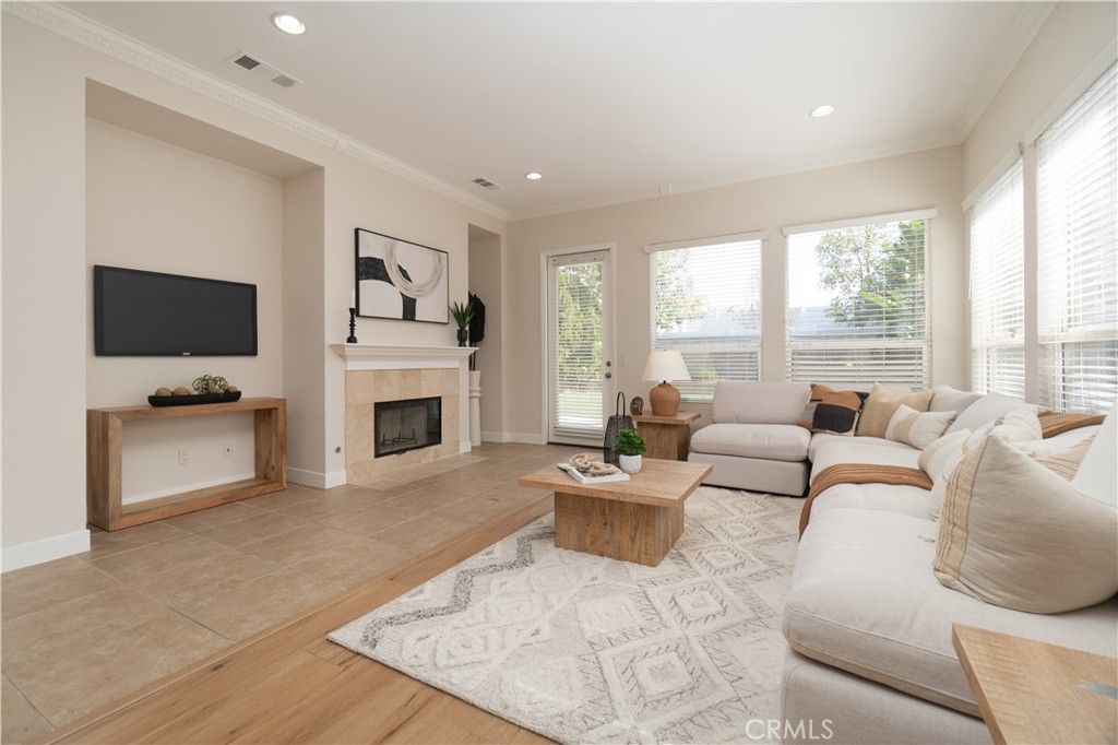 Image 25 of property listing at 495 Ruth, Corona, CA 92879