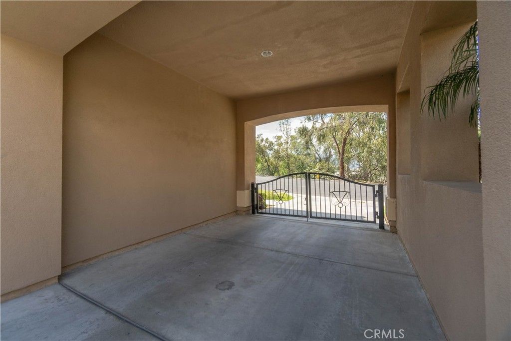 Image 64 of property listing at 495 Ruth, Corona, CA 92879