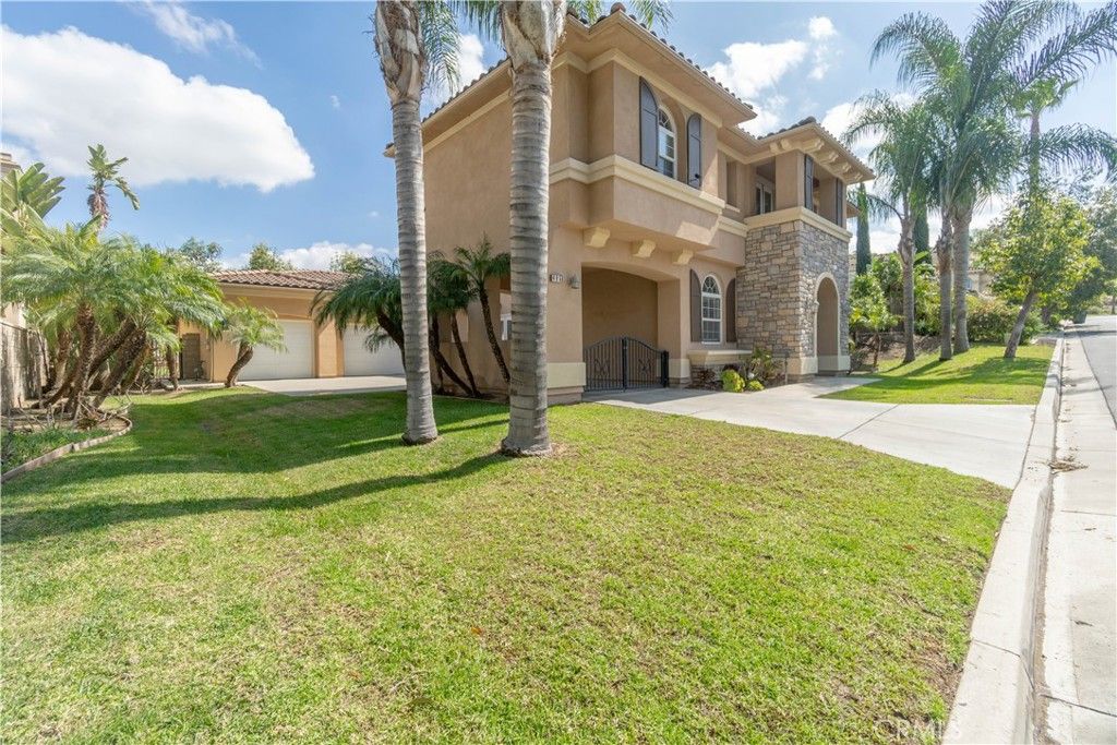 Image 65 of property listing at 495 Ruth, Corona, CA 92879