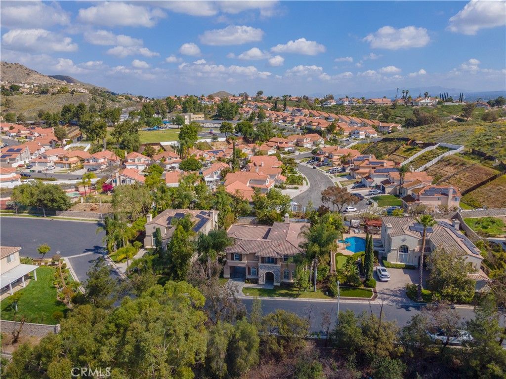 Image 72 of property listing at 495 Ruth, Corona, CA 92879