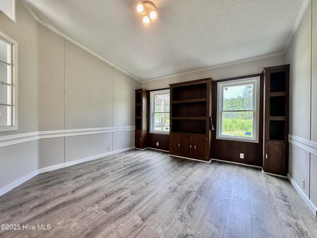 265 Colonial Landing Road SE, Bolivia, NC 28422